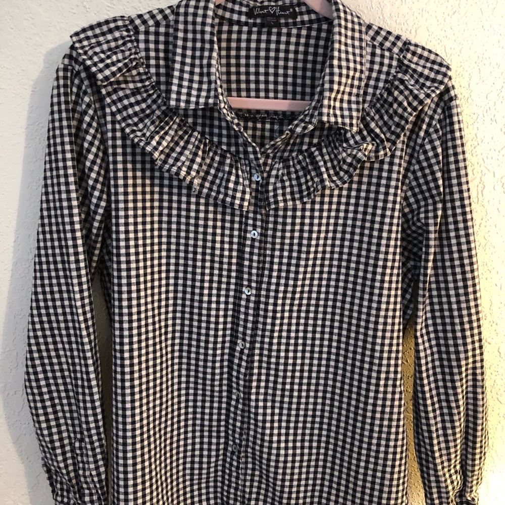 🍂Velvet Heart Ruffled Button Down